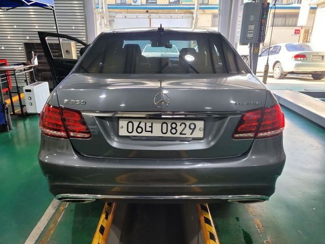 Mercedes-Benz E-Class 2016 — inspection photo 2
