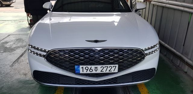 Genesis G90 2023 — inspection photo 1