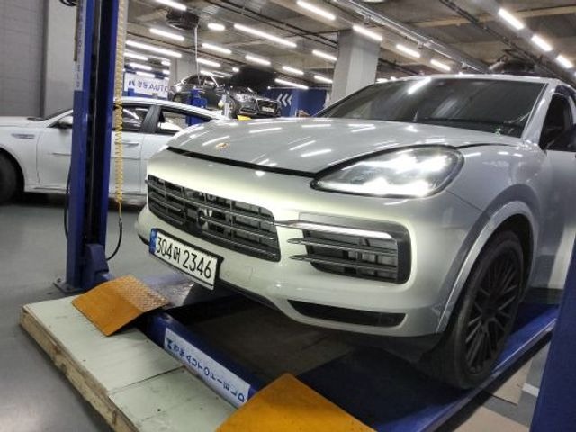 Porsche Cayenne 2022 — inspection photo 1