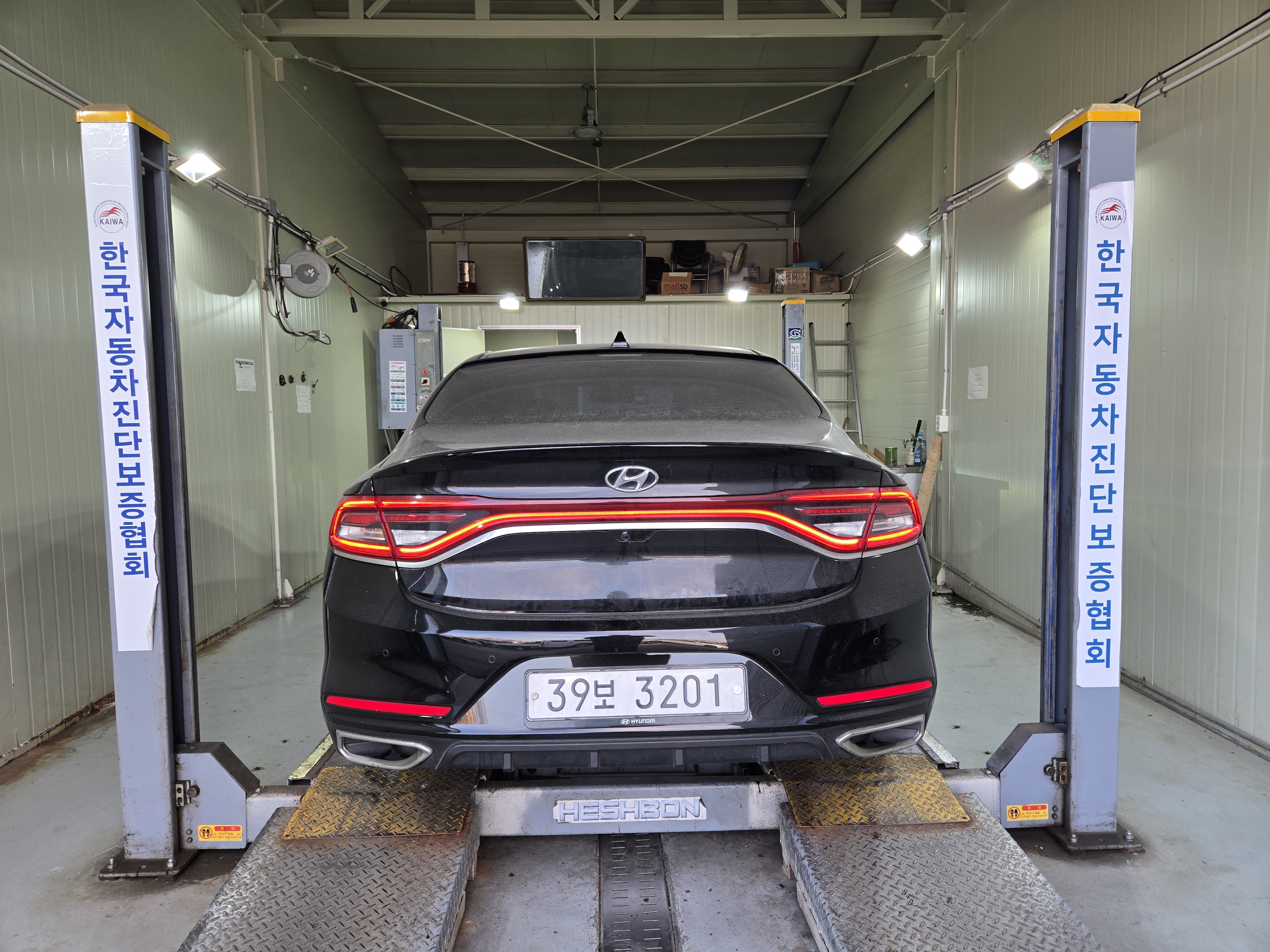 Hyundai Grandeur 2018 — inspection photo 2