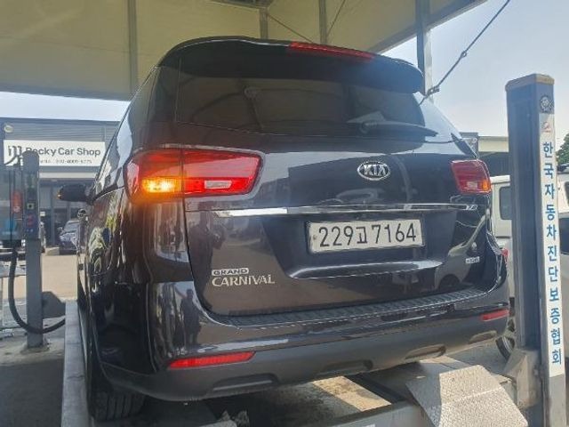 Kia Canival 2021 — inspection photo 2