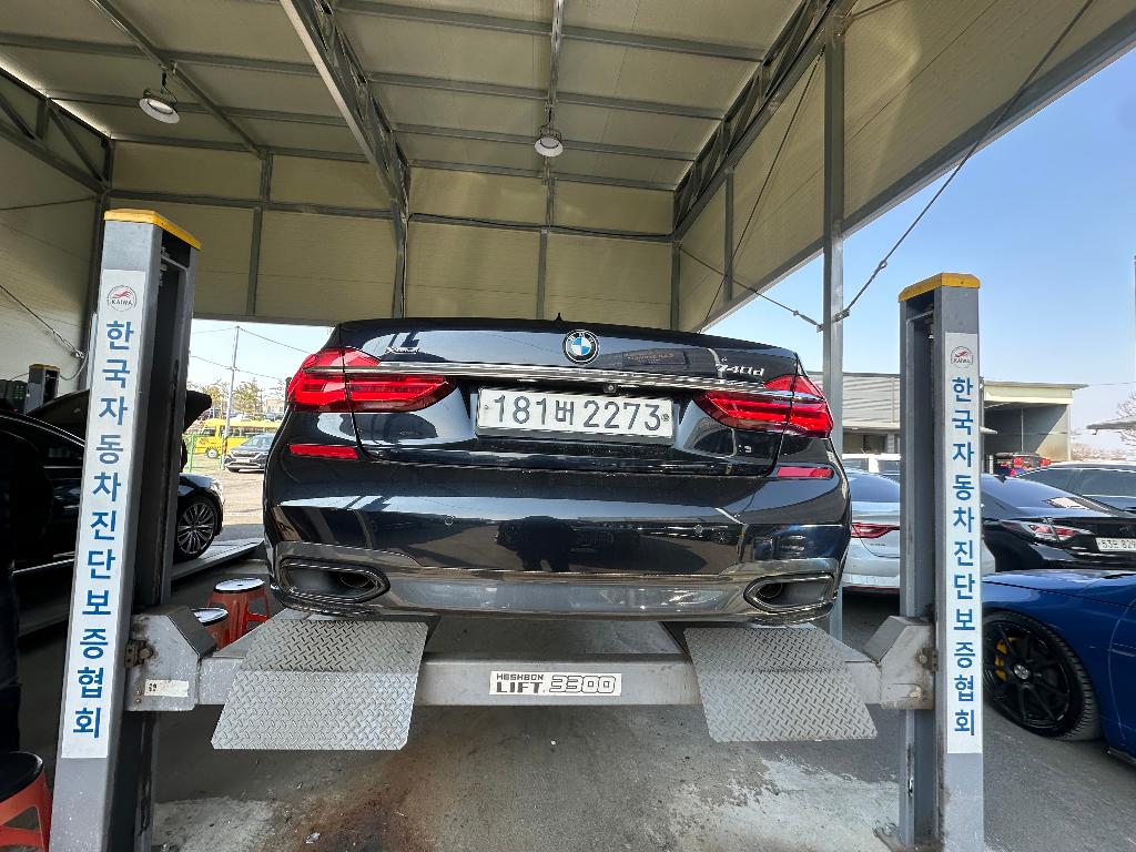 BMW 7-Series 2017 — inspection photo 2