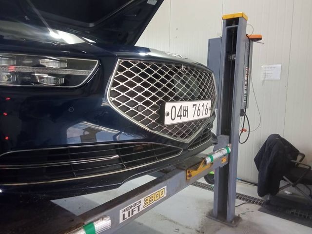 Genesis G90 2019 — inspection photo 1