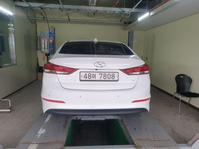 Hyundai AVANTE 2018 — inspection photo 1