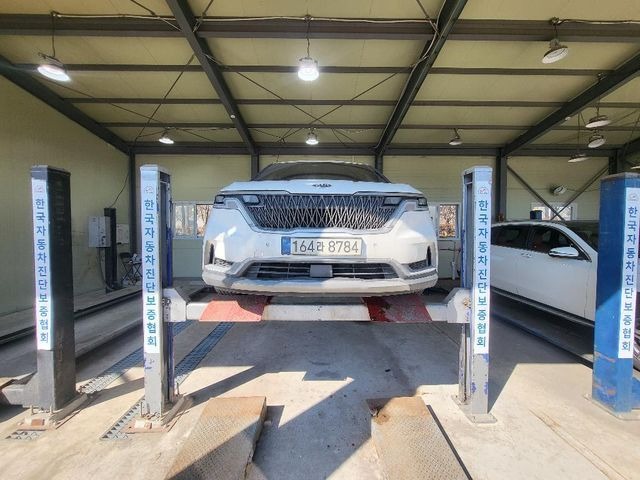 Kia Canival 2021 — inspection photo 1