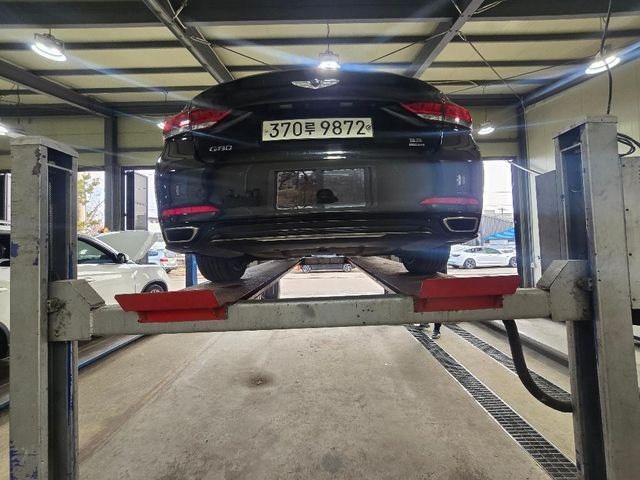 Genesis G80 2018 — inspection photo 2