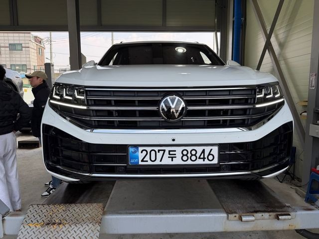 Volkswagen Touareg 2026 — inspection photo 1