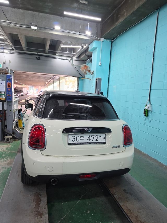 Mini Cooper 2019 — inspection photo 2