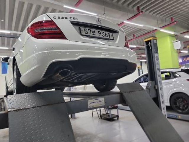 Mercedes-Benz C-Class 2014 — inspection photo 2