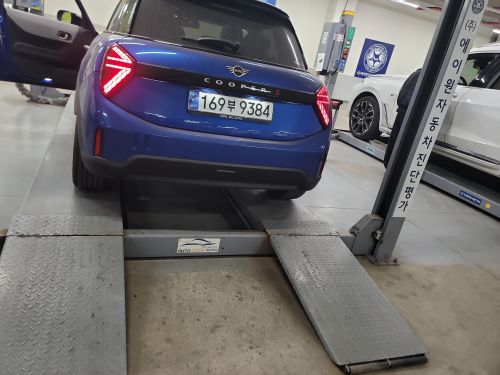 Mini Cooper 2025 — inspection photo 2