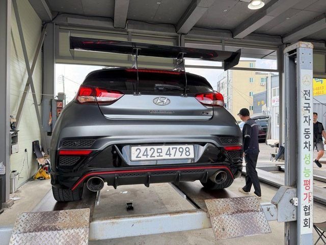 Hyundai Veloster 2019 — inspection photo 2