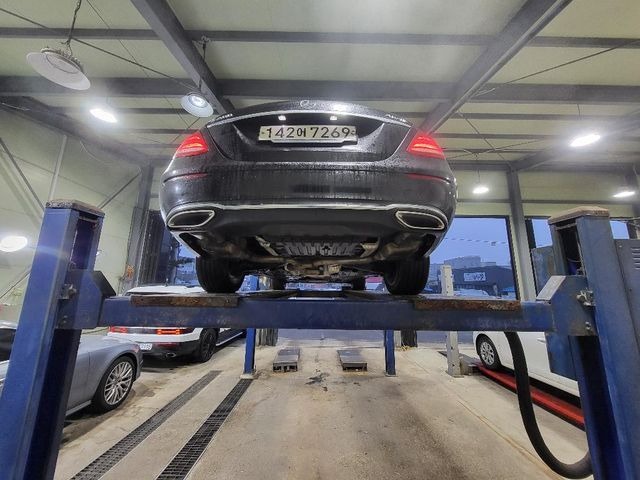 Mercedes-Benz E-Class 2018 — inspection photo 2