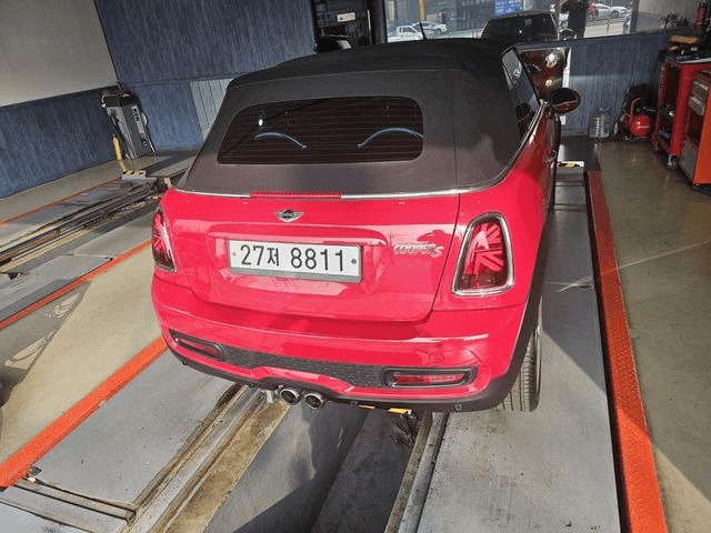 Mini Cooper Convertible 2012 — inspection photo 2