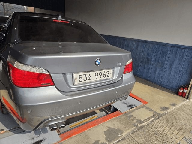 BMW 5-Series 2008 — inspection photo 2