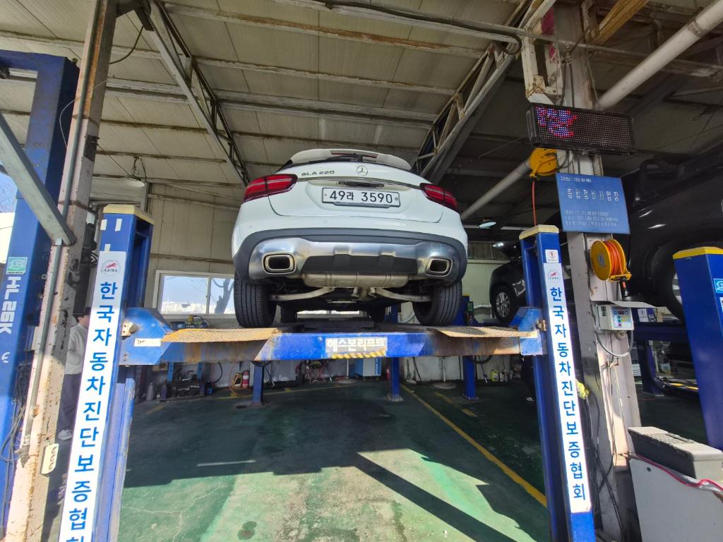 Mercedes-Benz GLA-Class 2018 — inspection photo 2