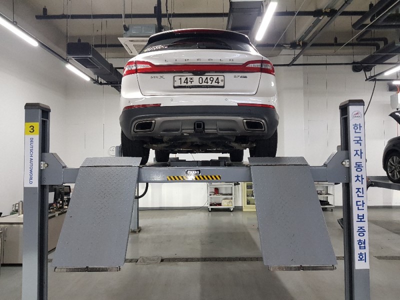 Lincoln MKX 2016 — inspection photo 2