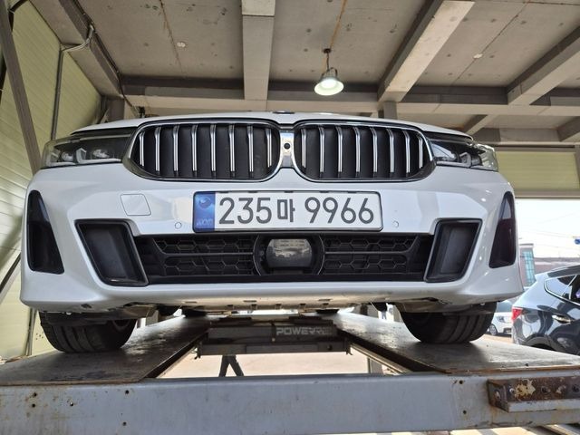 BMW Gran Turismo 2023 — inspection photo 1