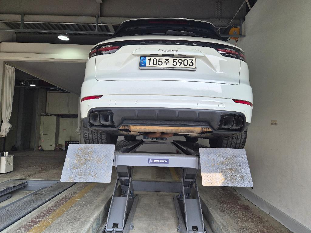 Porsche Cayenne 2019 — inspection photo 2