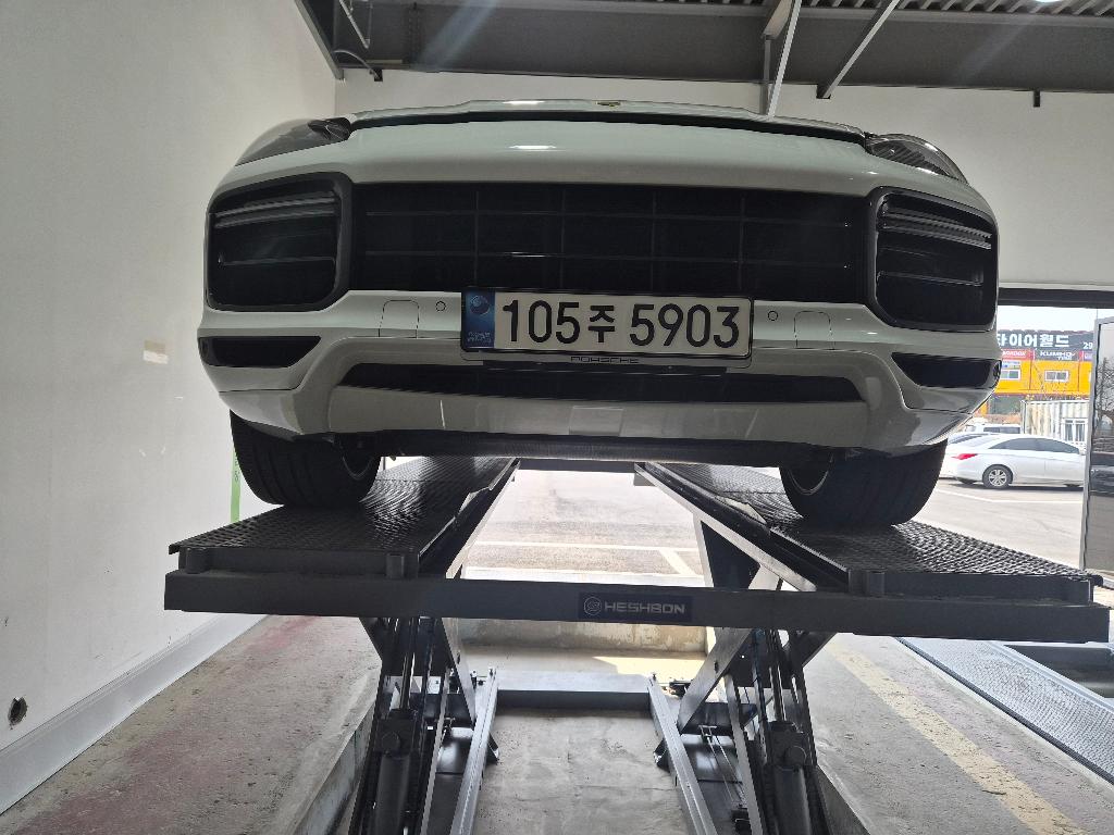 Porsche Cayenne 2019 — inspection photo 1