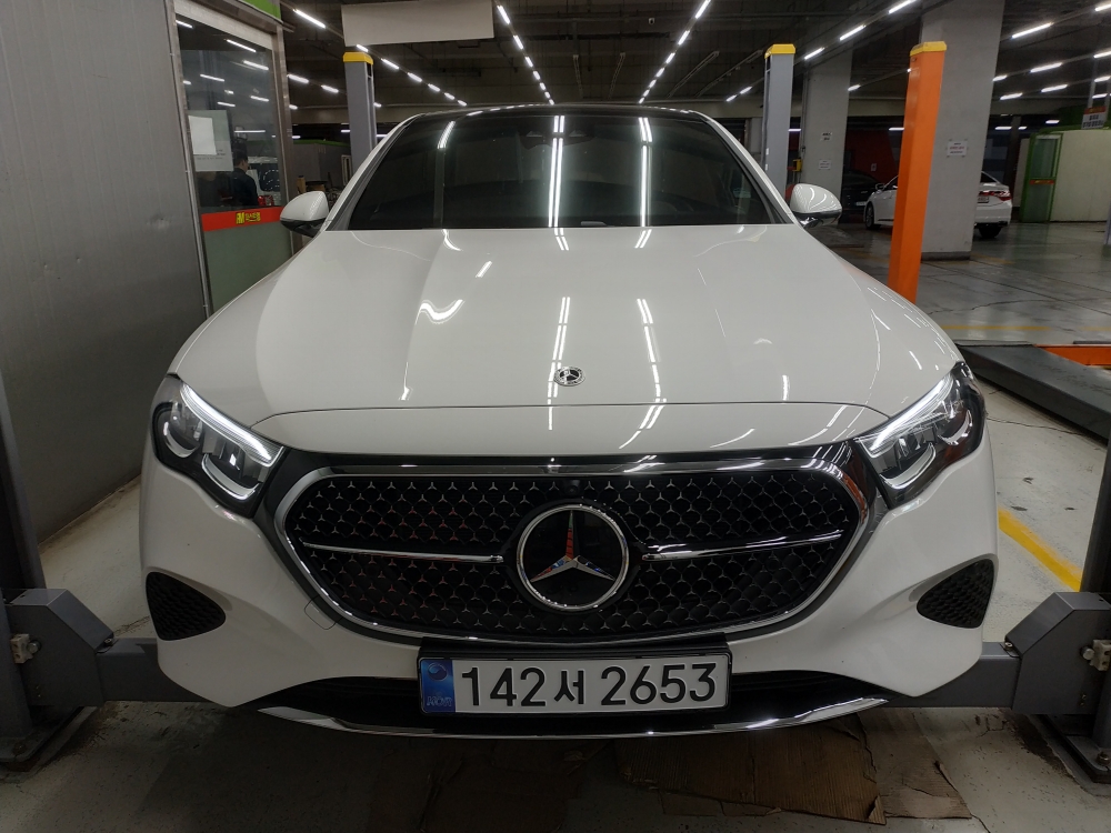 Mercedes-Benz E-Class 2025 — inspection photo 1