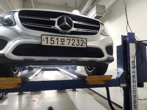 Mercedes-Benz GLC-Class 2019 — inspection photo 1