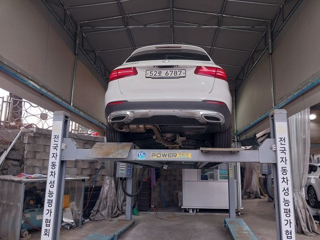Mercedes-Benz GLC-Class 2018 — inspection photo 2