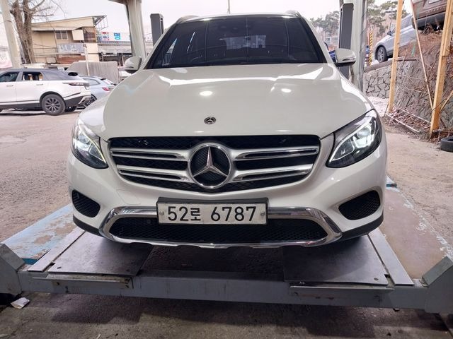 Mercedes-Benz GLC-Class 2018 — inspection photo 1