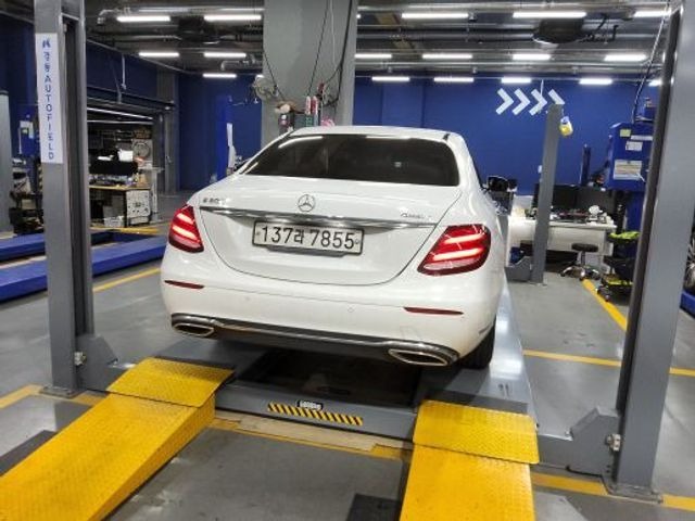 Mercedes-Benz E-Class 2020 — inspection photo 2