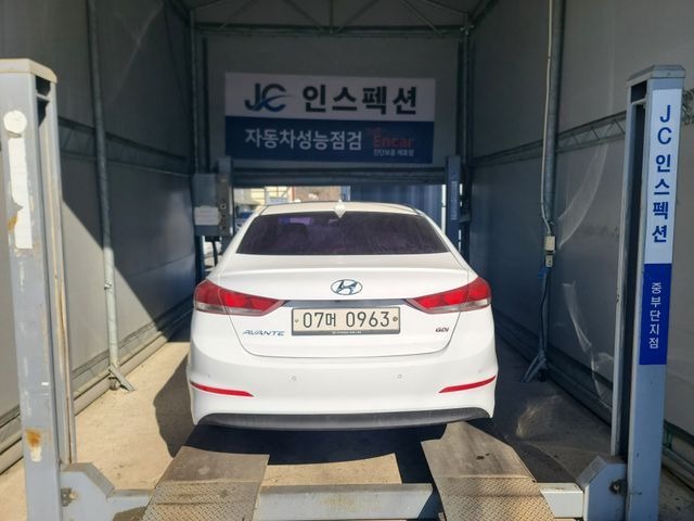 Hyundai AVANTE 2016 — inspection photo 2
