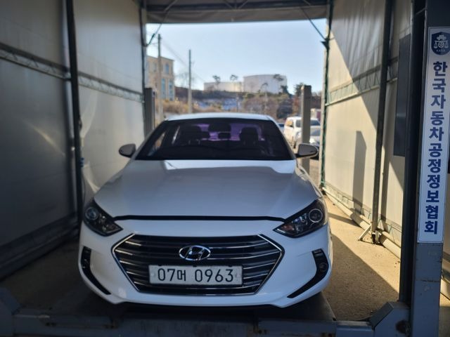 Hyundai AVANTE 2016 — inspection photo 1