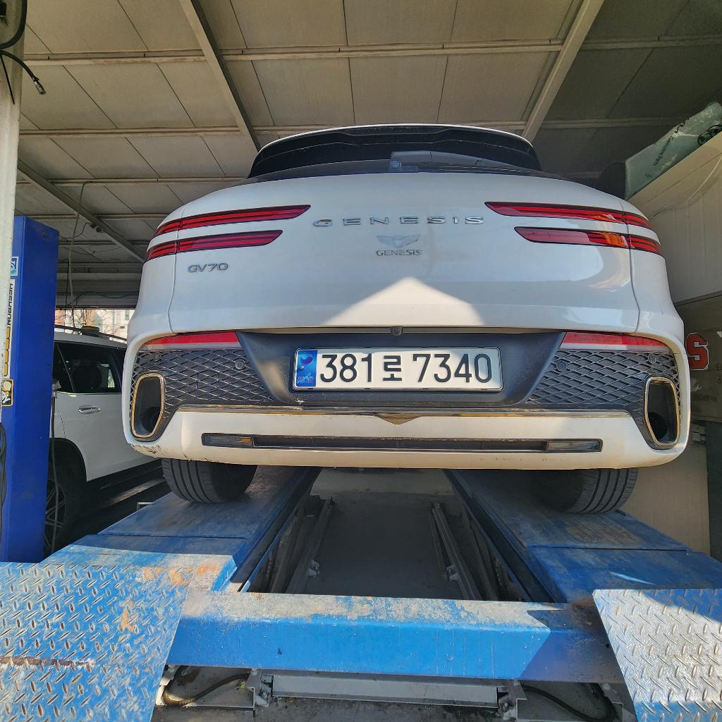 Genesis GV70 2022 — inspection photo 2