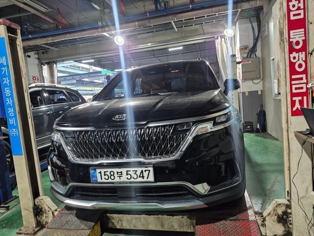 Kia Canival 2021 — inspection photo 1