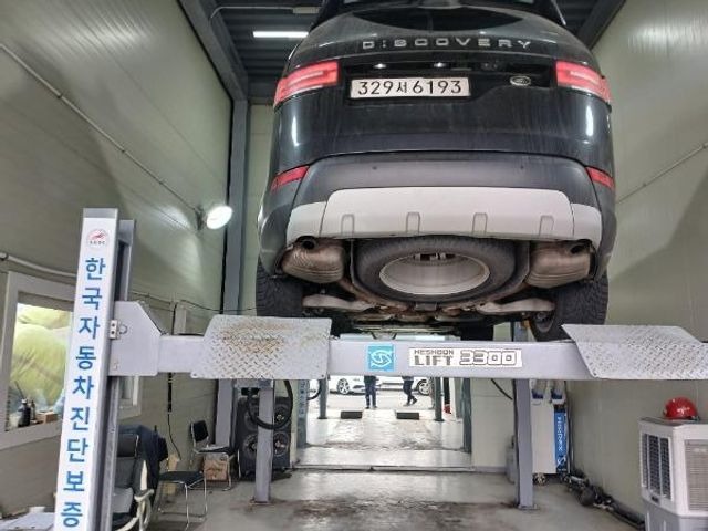 Land Rover Discovery 2019 — inspection photo 2