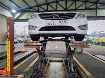 Hyundai Grandeur 2012 — inspection photo 1