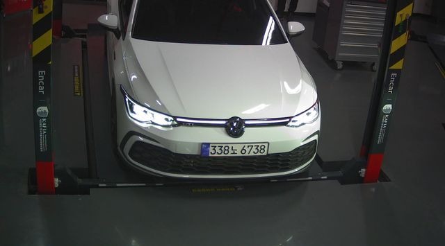 Volkswagen Golf 2023 — inspection photo 1