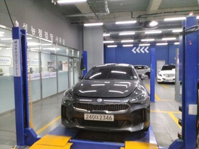 Kia Stinger 2018 — inspection photo 1