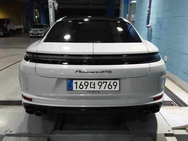 Porsche Panamera 2025 — inspection photo 2