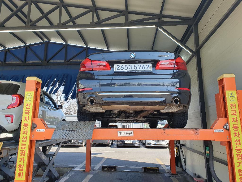 BMW 5-Series 2020 — inspection photo 2
