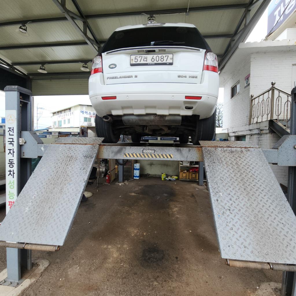 Land Rover Freelander 2012 — inspection photo 2