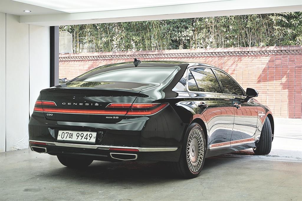 Genesis G90 2019 — inspection photo 2