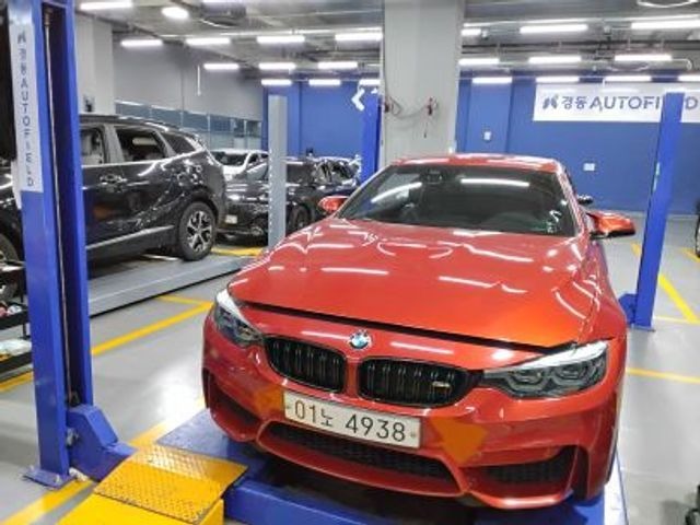 BMW M4 2018 — inspection photo 1