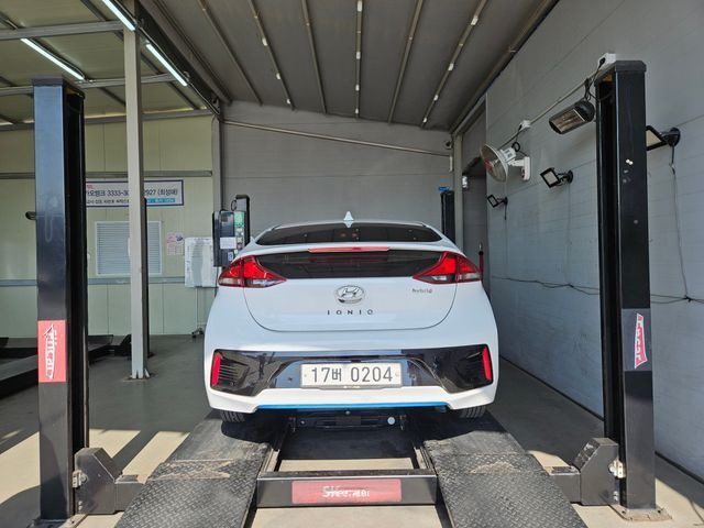 Hyundai Ioniq 2016 — inspection photo 2