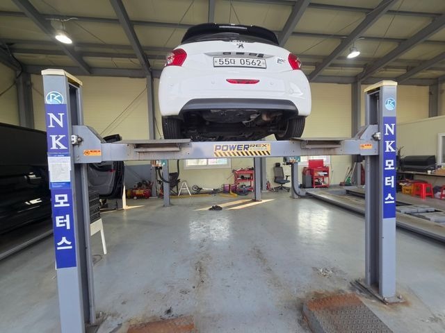 Peugeot 208 2016 — inspection photo 2