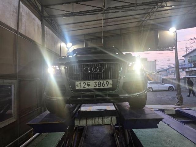 Audi Q5 2012 — inspection photo 1