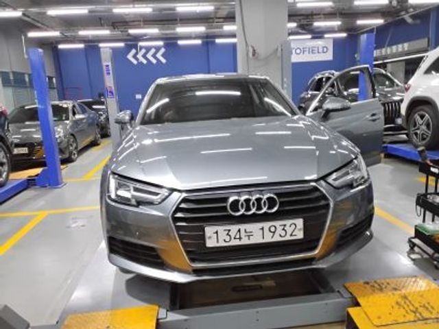 Audi A4 2019 — inspection photo 1