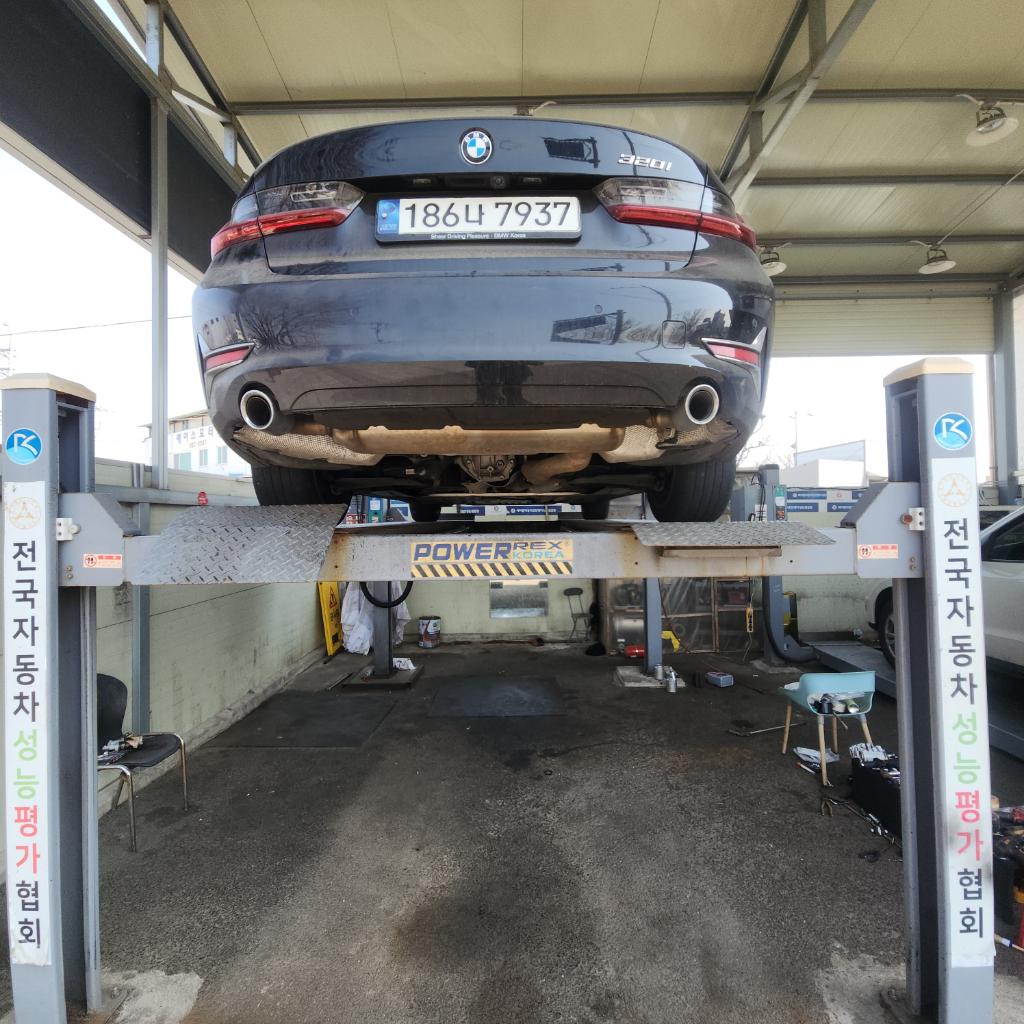 BMW 3-Series 2022 — inspection photo 2
