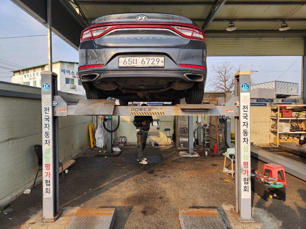 Hyundai Grandeur 2018 — inspection photo 2