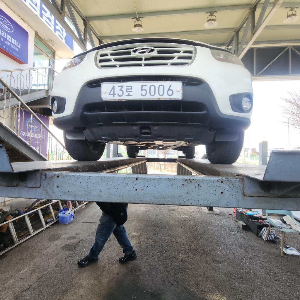 Hyundai Santafe 2011 — inspection photo 1