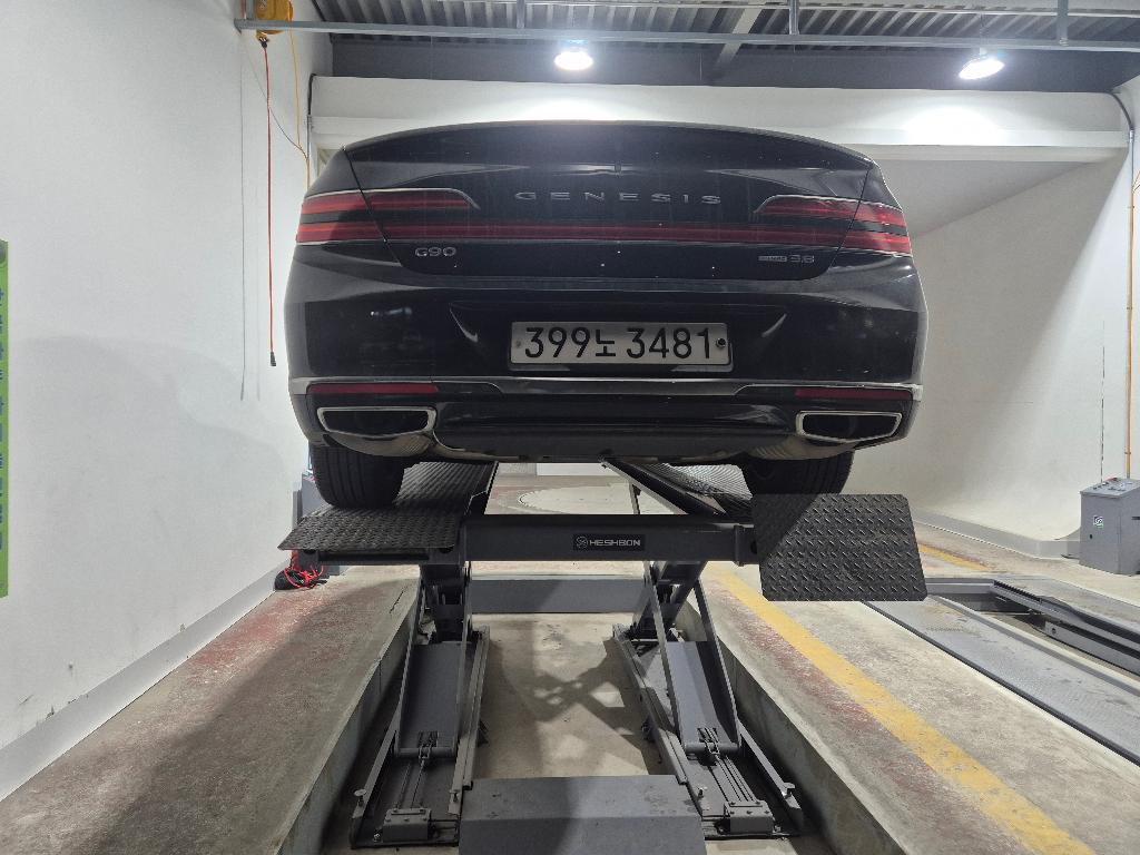 Genesis G90 2019 — inspection photo 2