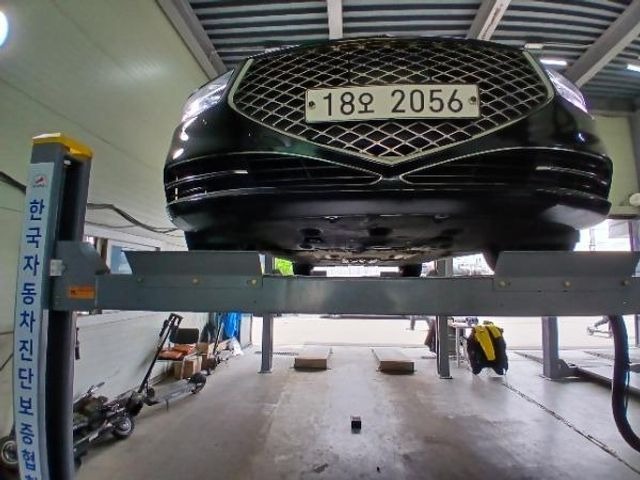 Genesis G90 2019 — inspection photo 1